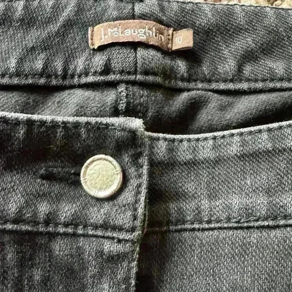 J. MacLaughlin Mid-Rise Straight Leg Black Denim Jeans Size 10 Ankle Length - Picture 2 of 3